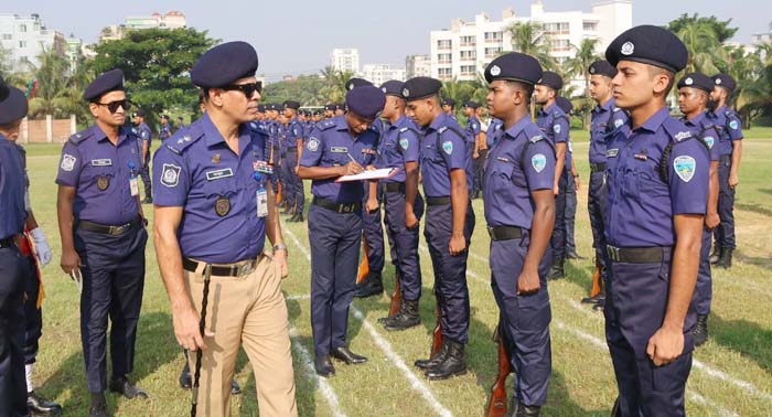 চট্টগ্রাম জেলা পুলিশ লাইন্সে মাস্টার প্যারেড অনুষ্ঠিত