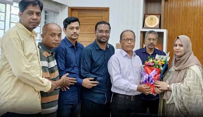 রাঙ্গুনিয়ায় এসিল্যান্ড হিসেবে যোগদান করলেন খন্দকার ফারজানা নাজনীন সেতু