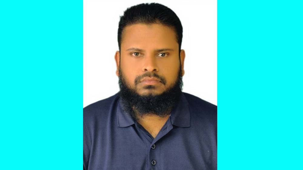 মানবিক স্ট্যাটাস : নেটিজেনদের প্রশংসায় ভাসছেন শ্রমিকদল নেতা দুলাল