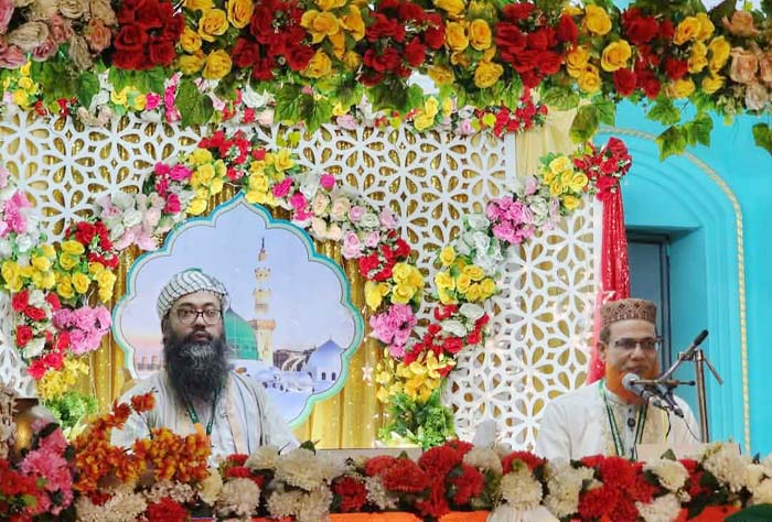 ওষখাইনীরি নূরীয়া বিষু দরবার শরীফে ৪ দিনব্যাপী মিলাদুন্নাবী (সা.) সম্পন্ন